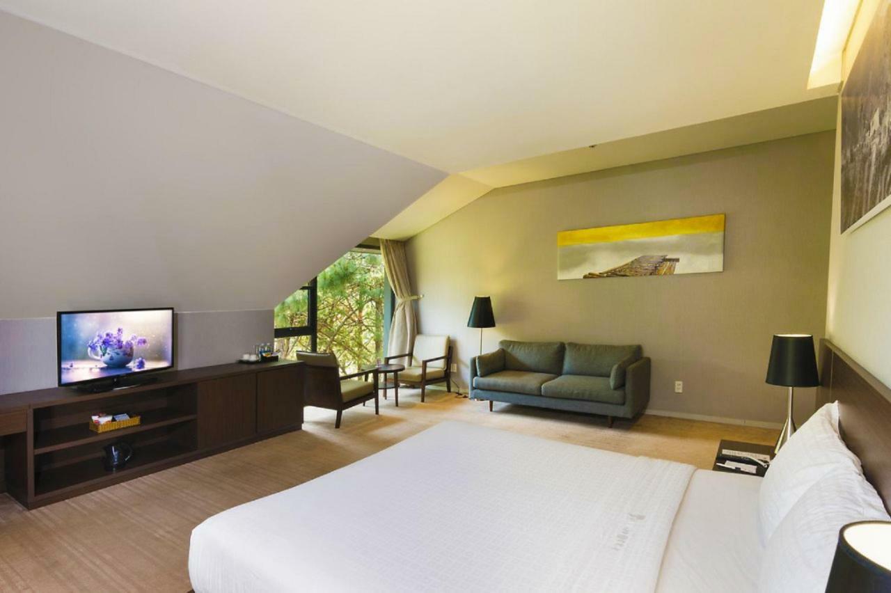 Deluxe Double Room - Rooftop,1549752904:JPEG