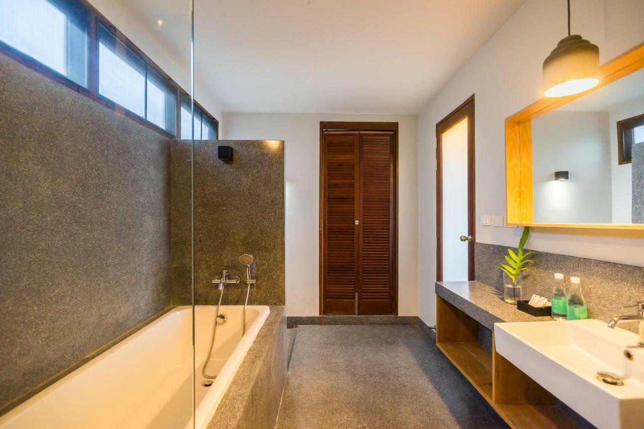 Deluxe Villa,816714146:JPEG