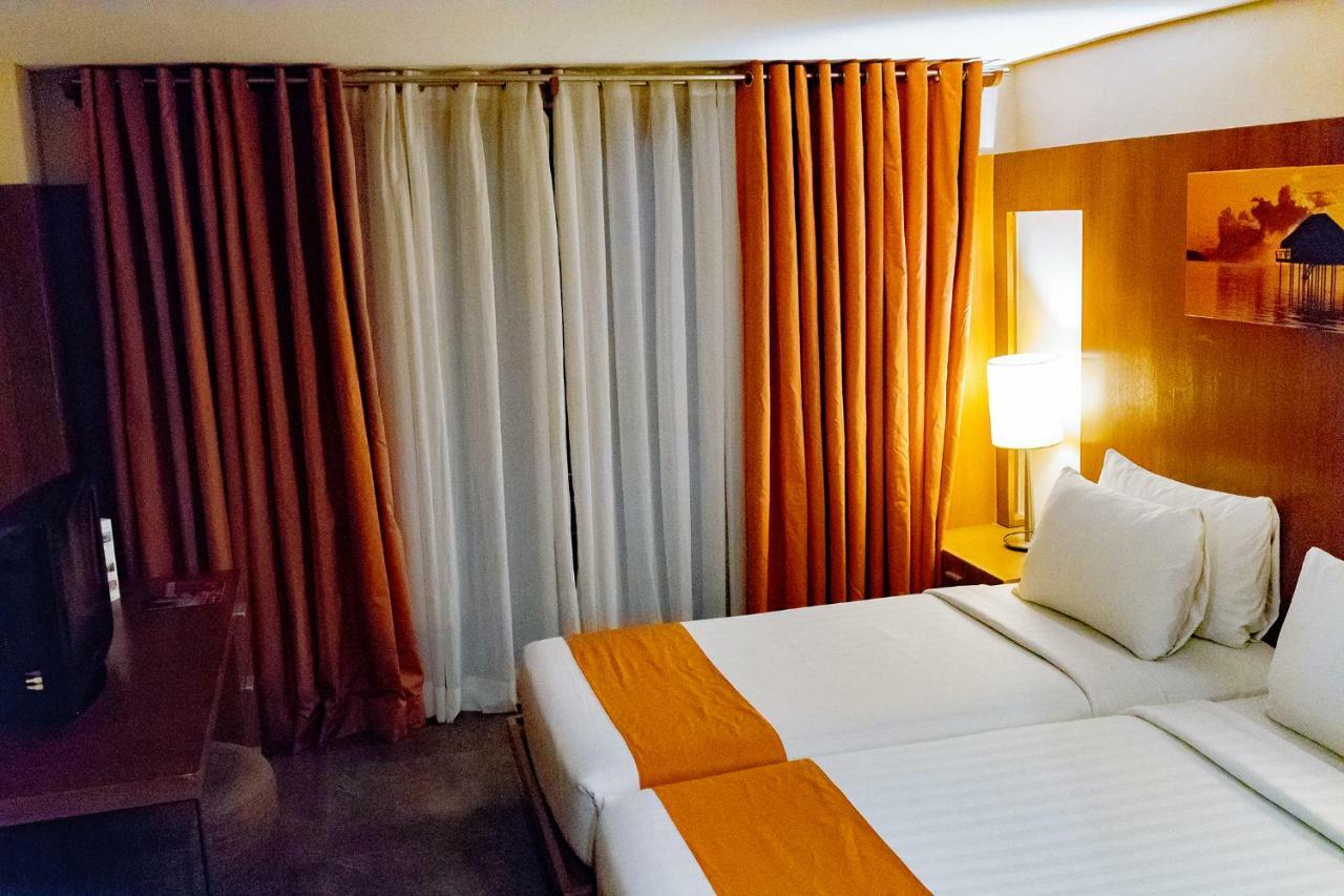 Superior Double or Twin Room,816881672:JPEG