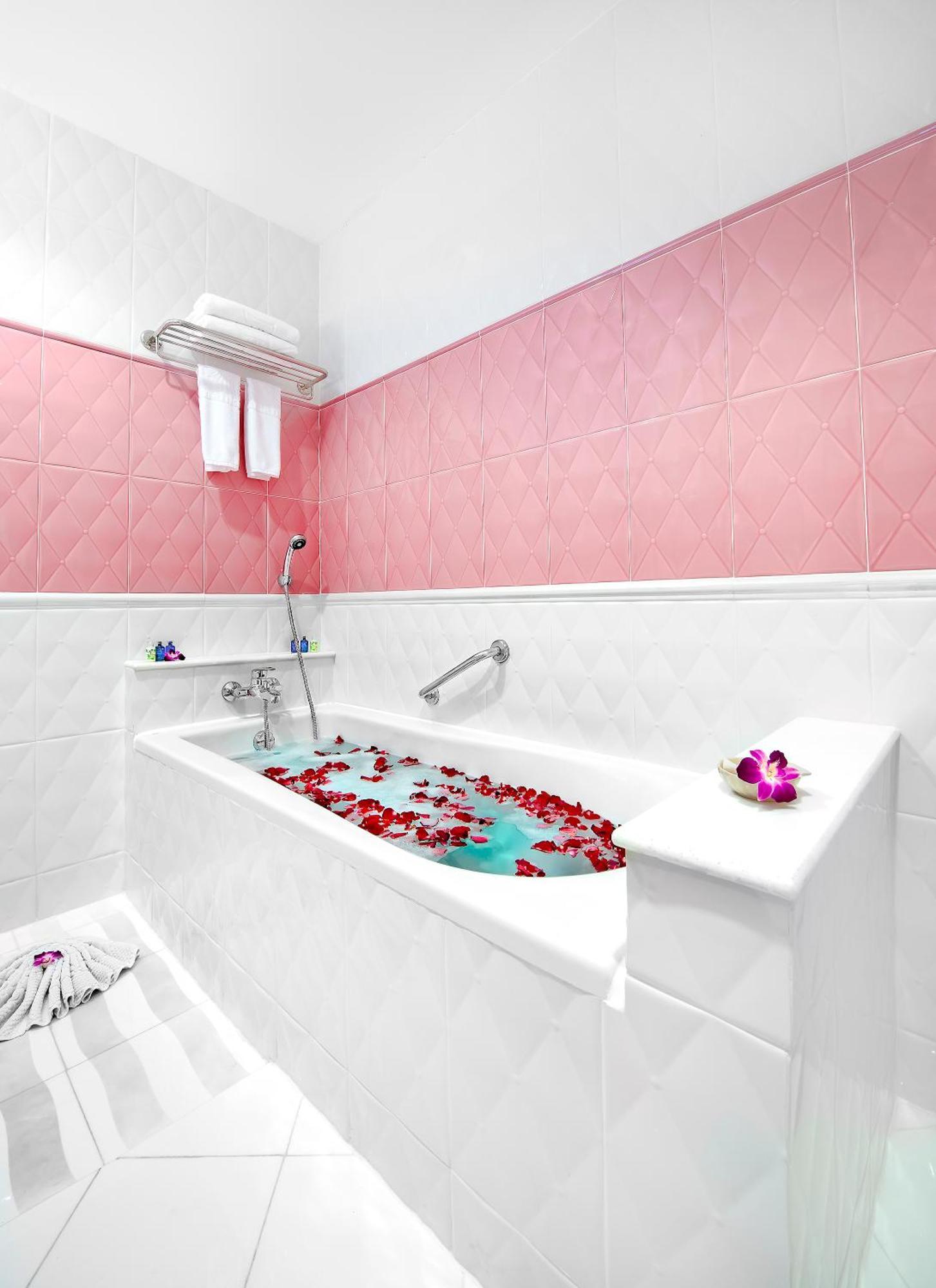 Deluxe Room with Seaview,822461312:JPEG