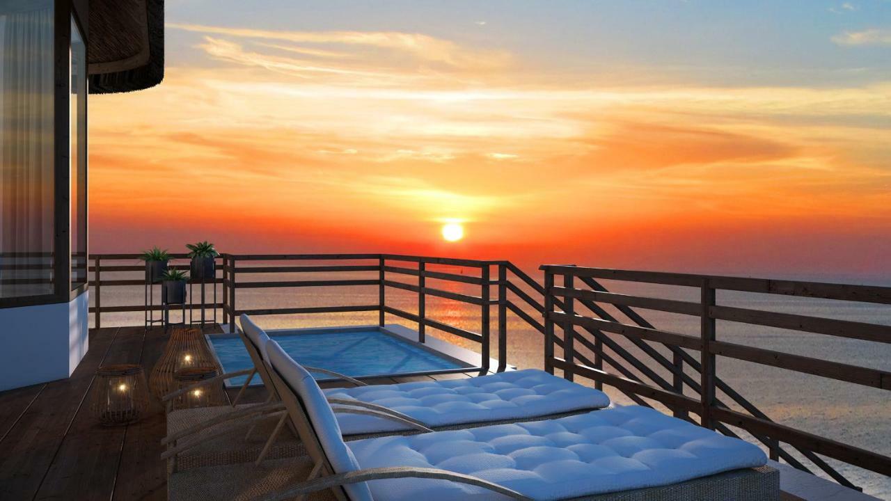 One Bedroom Overwater Luxury Villa,1223706355:JPEG