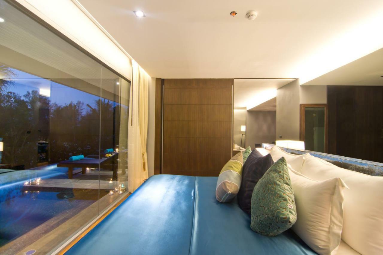 Prestige Pool Suite