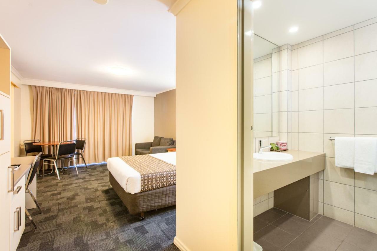 Superior Triple Room,907687714:JPEG