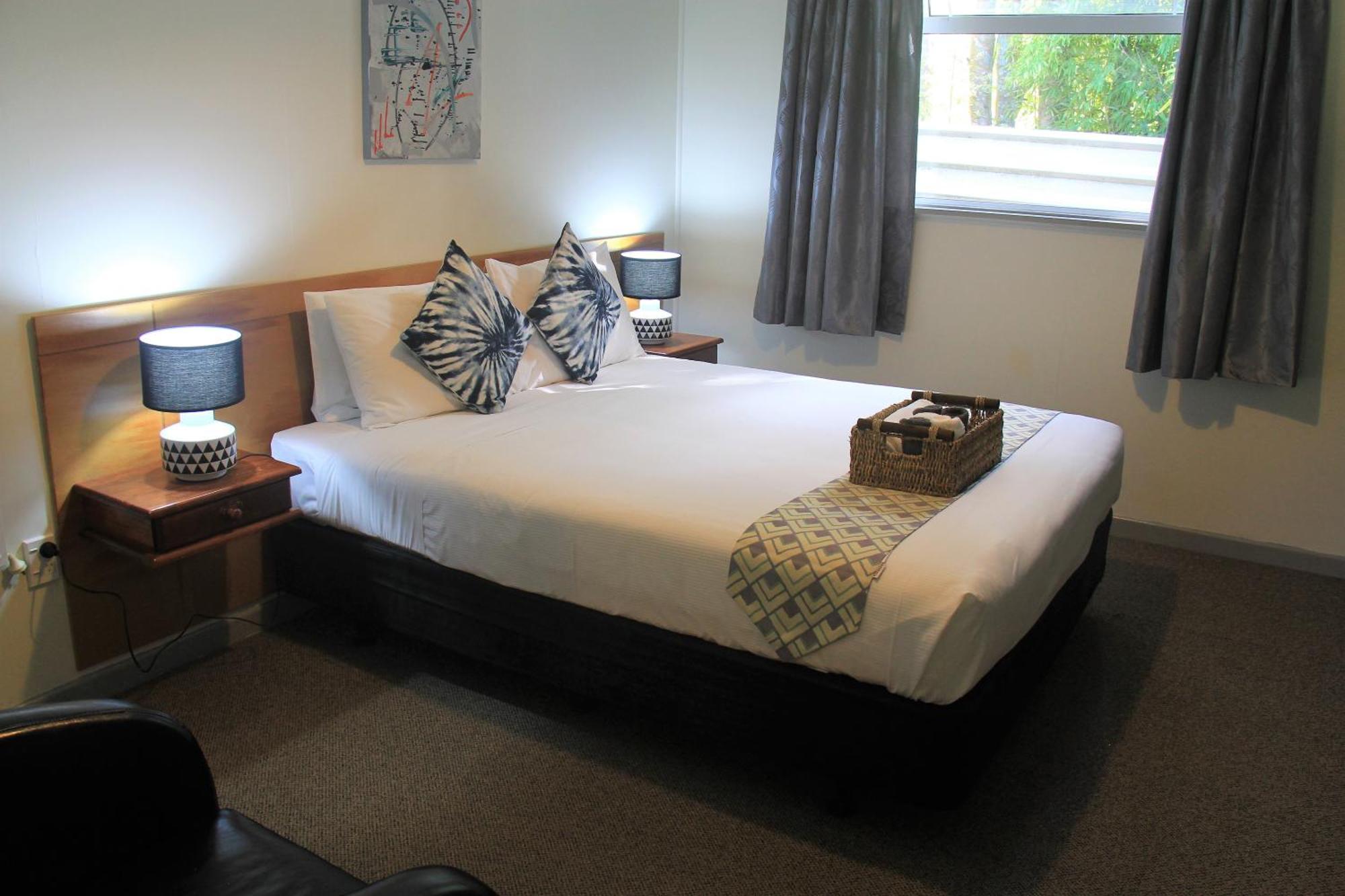 Large Two-Bedroom Apartment,1697918248:JPEG