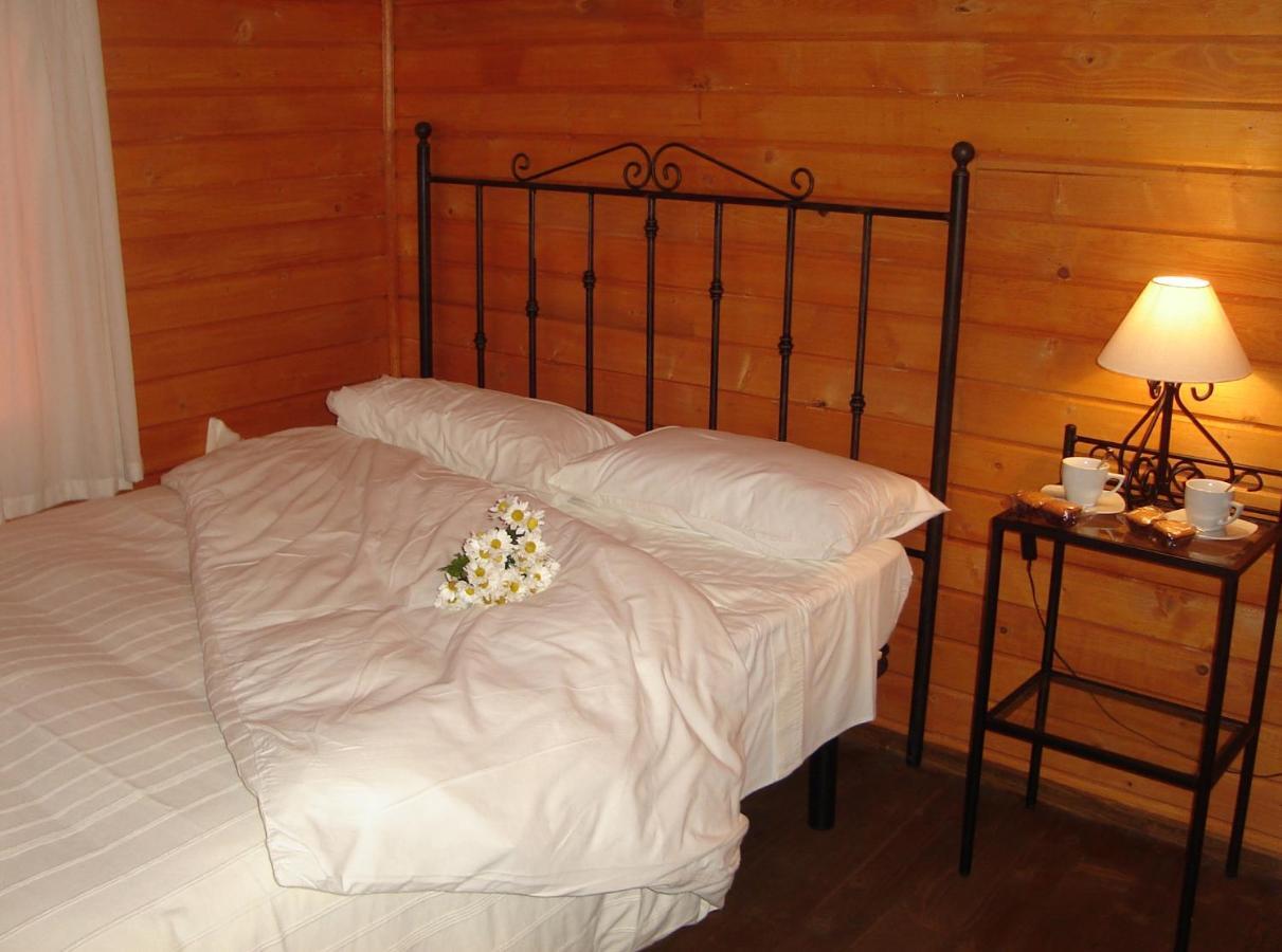 Villa (2 Adults),1584450176:JPEG