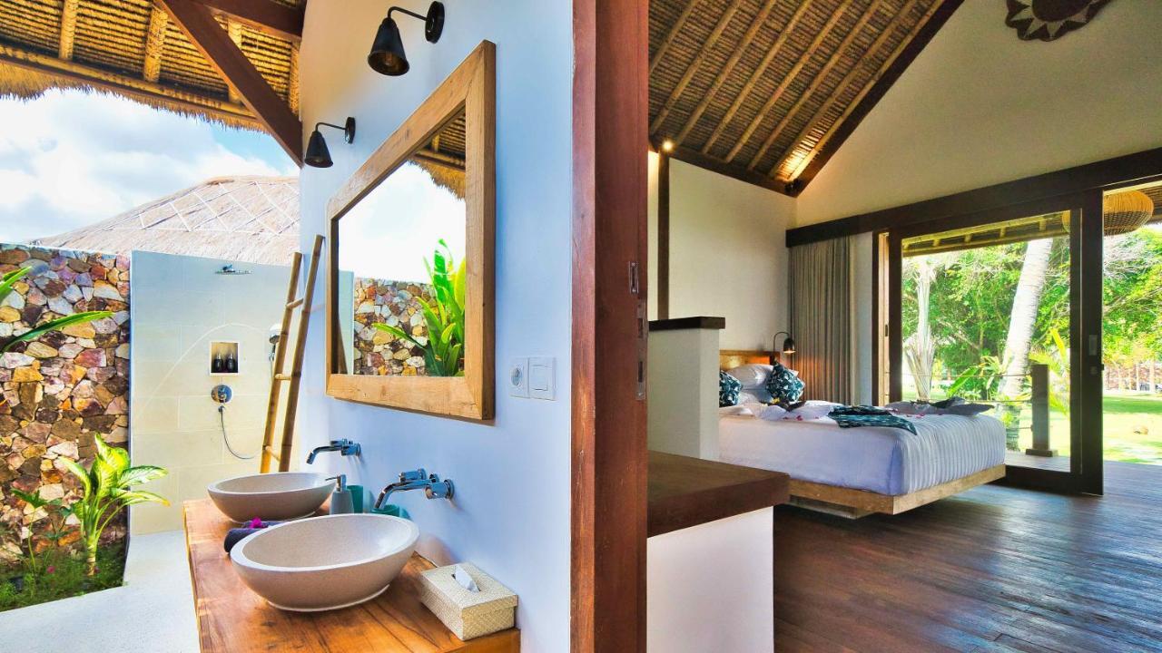 Superior Bungalow with Garden View,941347627:JPEG