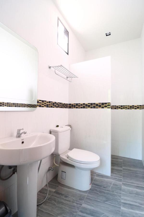 Double Room,951280390:JPEG