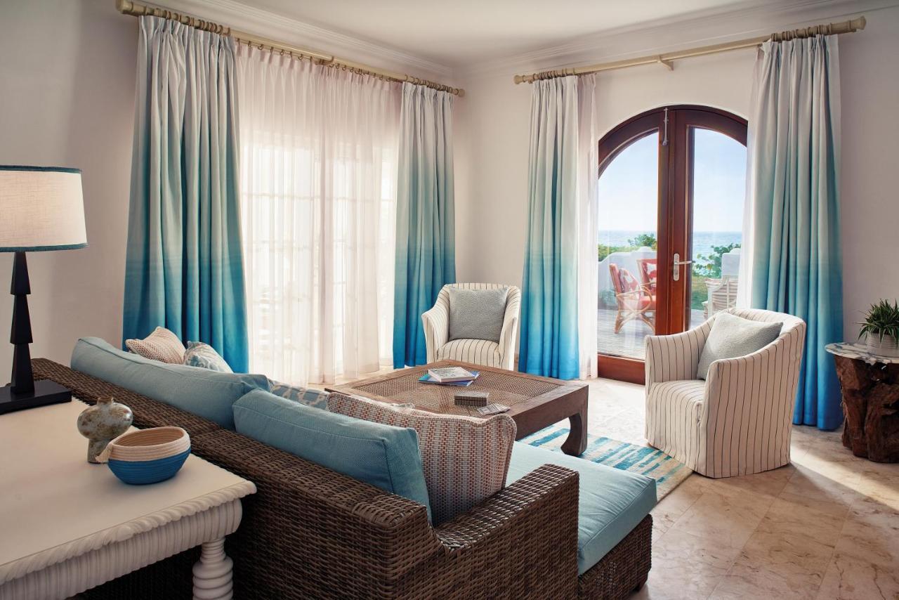 One Bedroom Beachfront Suite,958102687:JPEG