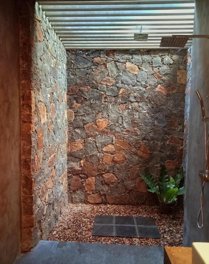 Deluxe Double or Twin Room,1616447494:JPEG