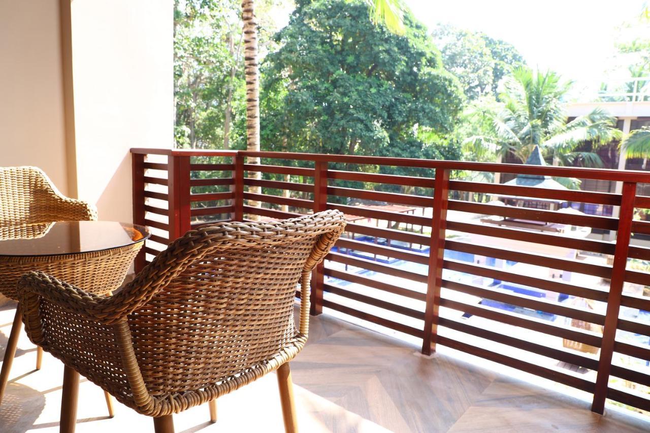 Lagoona Pool View,1117896045:JPEG