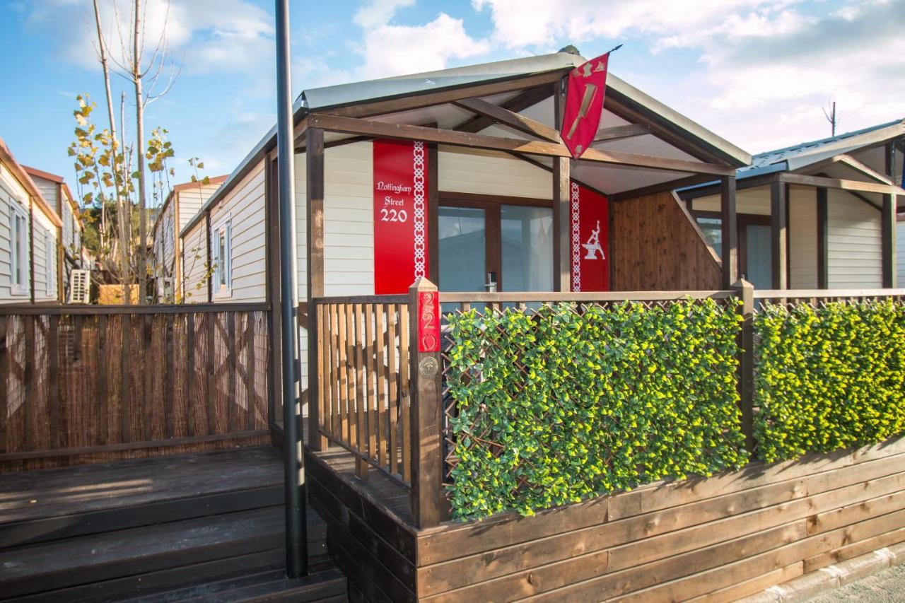 One-Bedroom Bungalow (2 Adults),979429273:JPEG