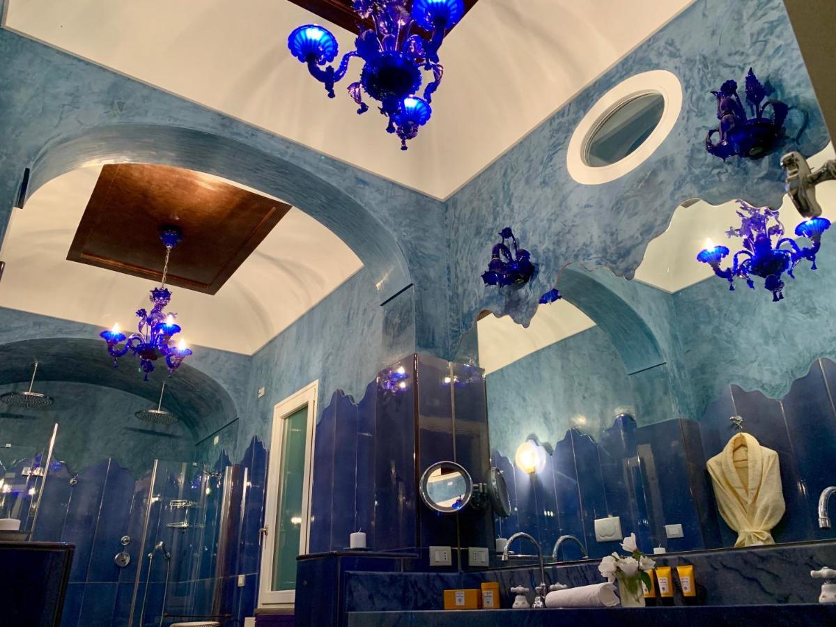 King Suite with Sea View,977243455:JPEG