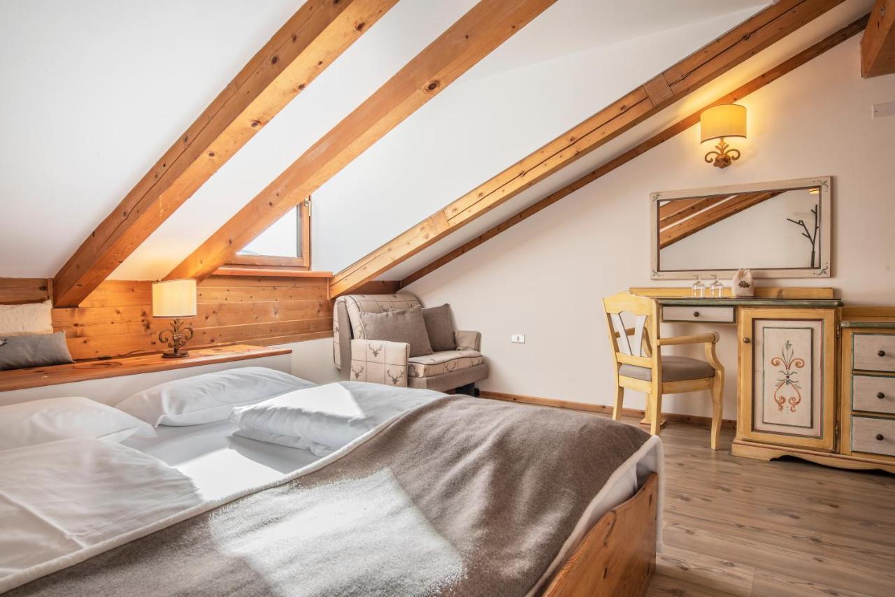 Double Room Attic,979009819:JPEG