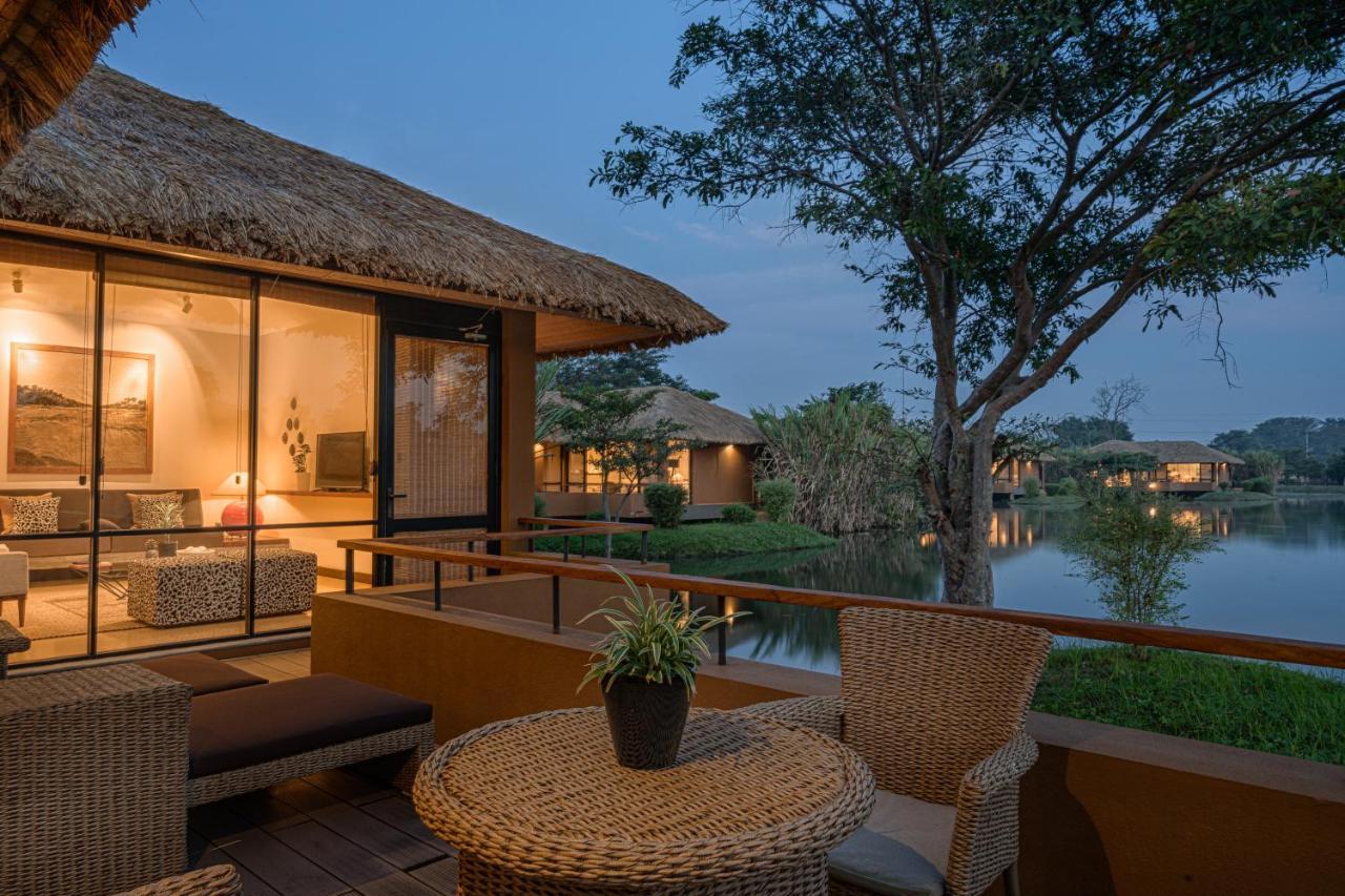 Deluxe Villa,998027520:JPEG