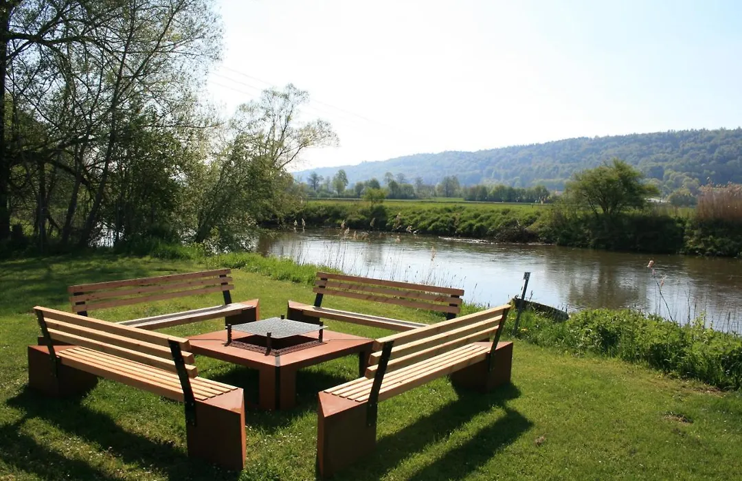 NATURAMA BEILNGRIES - Naturparkcamping und Fasshotel-1