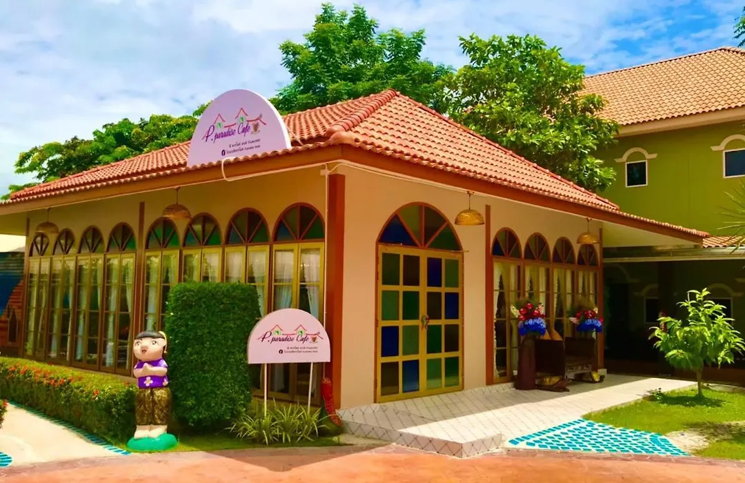 P.Paradise Hotel-1