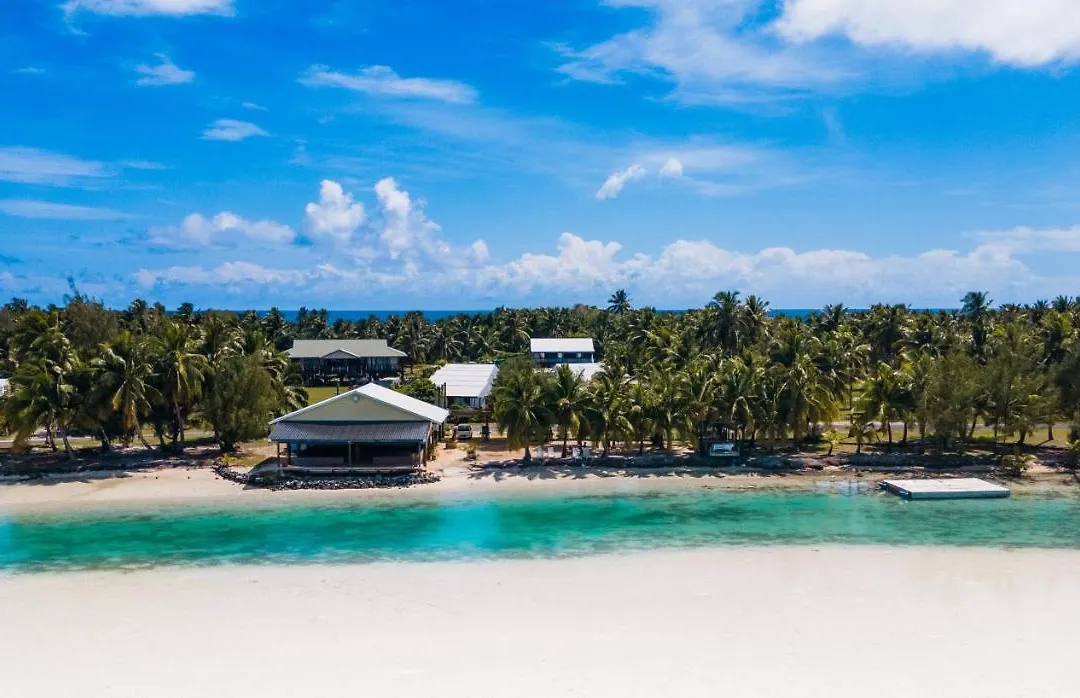 Aitutaki Village-1