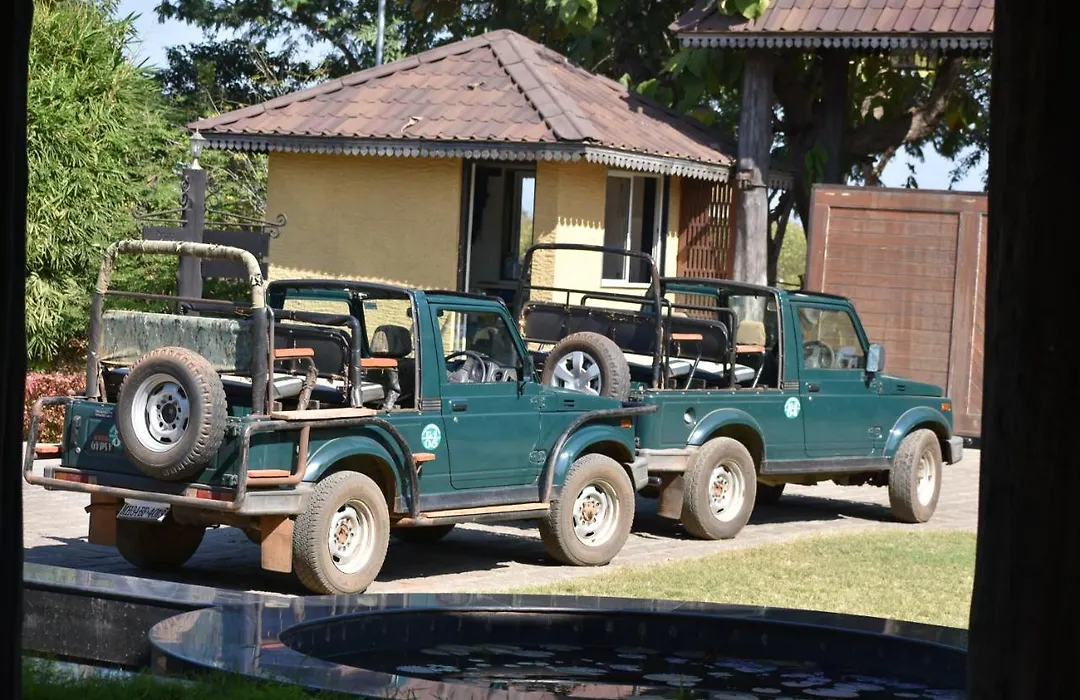 Welcomheritage Tadoba Vanya Villas Resort & Spa-1