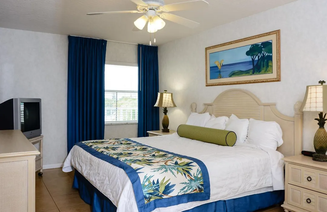 Discovery Beach Resort-1