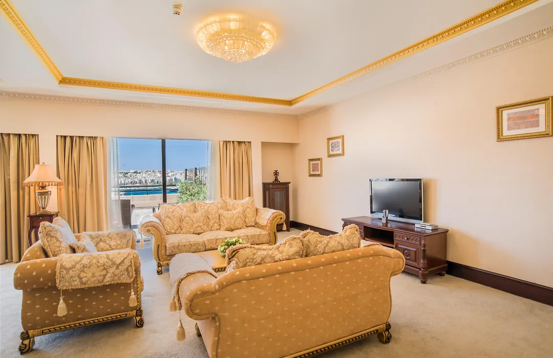 Grand Hotel Excelsior-1