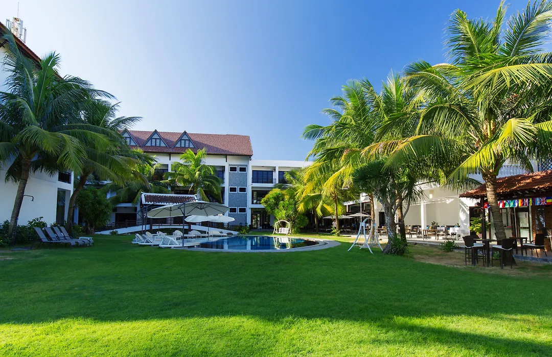 River Beach Resort & Residences-1
