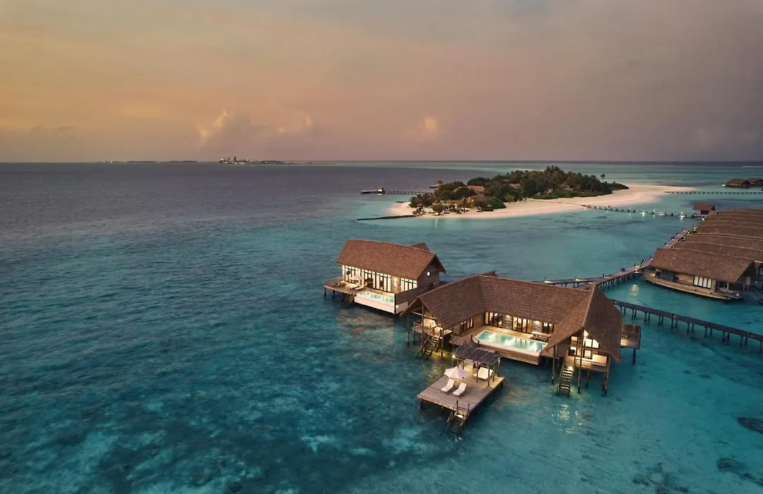 Como Cocoa Island-1