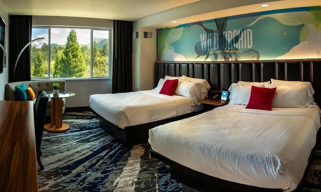 Seven Feathers Casino Resort-1