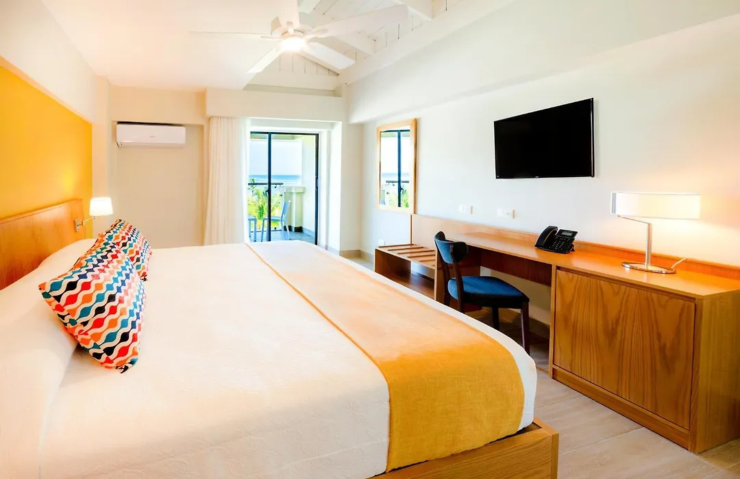 Coral Costa Caribe Beach Resort-1