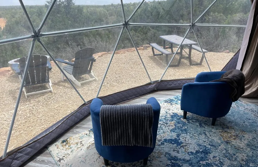 Canyon Rim Domes - A Luxury Glamping Experience!!-1