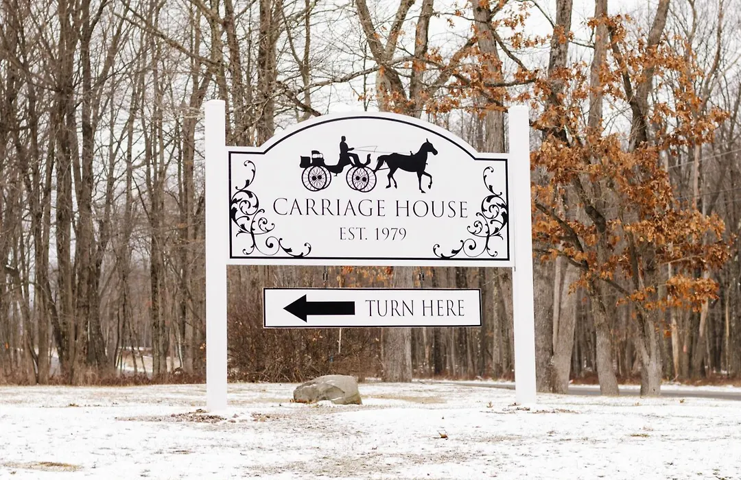Carriage House Country Club-1
