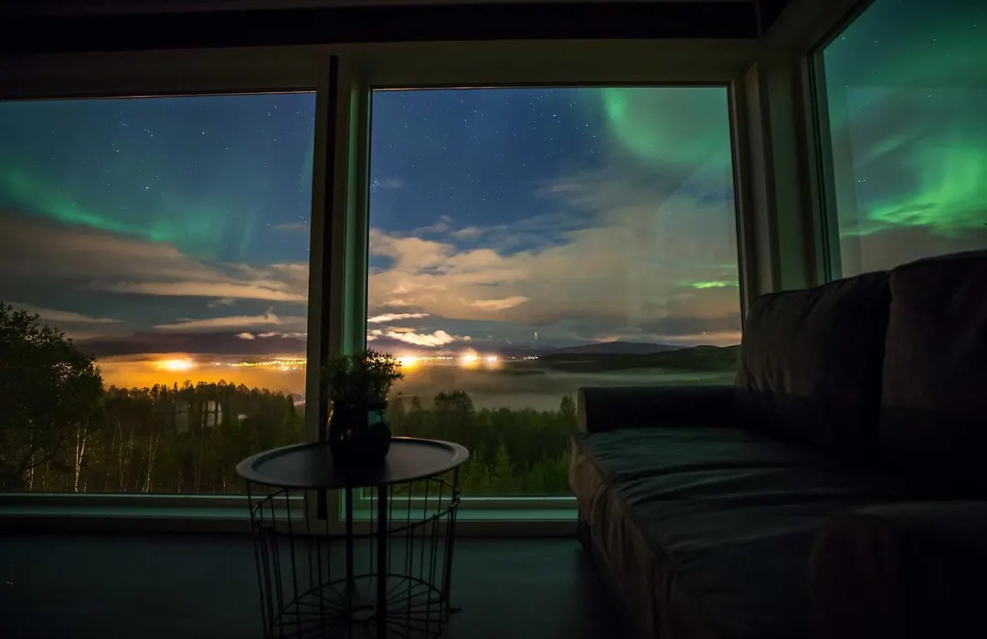 Aurora Borealis Observatory-1