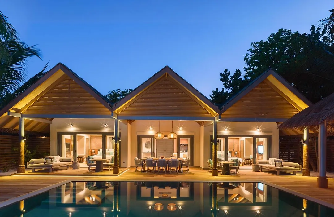 Vakkaru Maldives - Luxury Private Island Resort-1