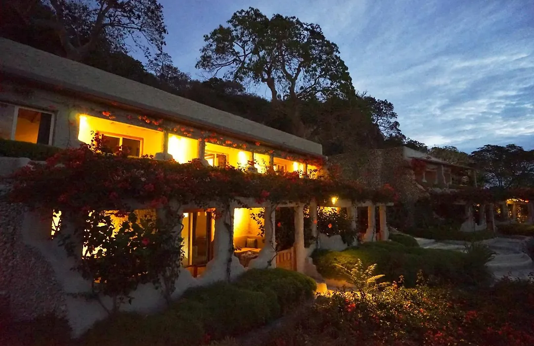 Rockwater Resort-1