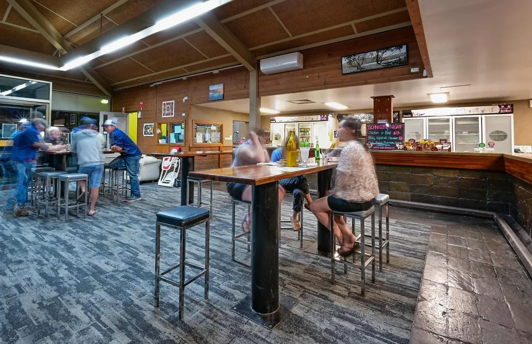 Leigh Creek Outback Resort-1