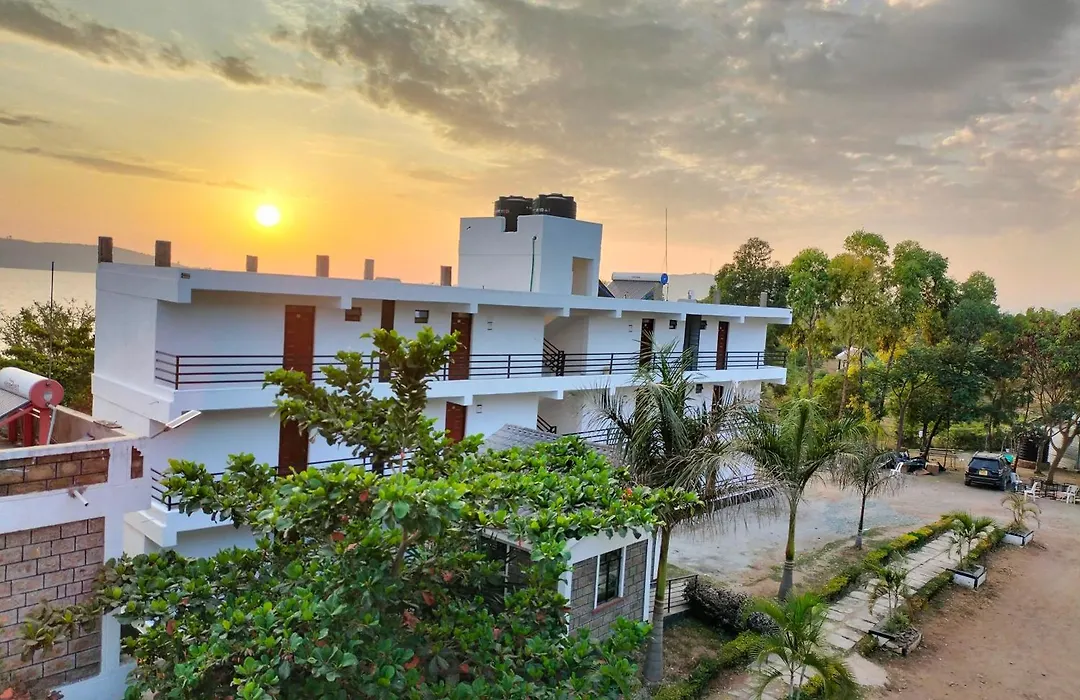 White Stone Beach Resort-1