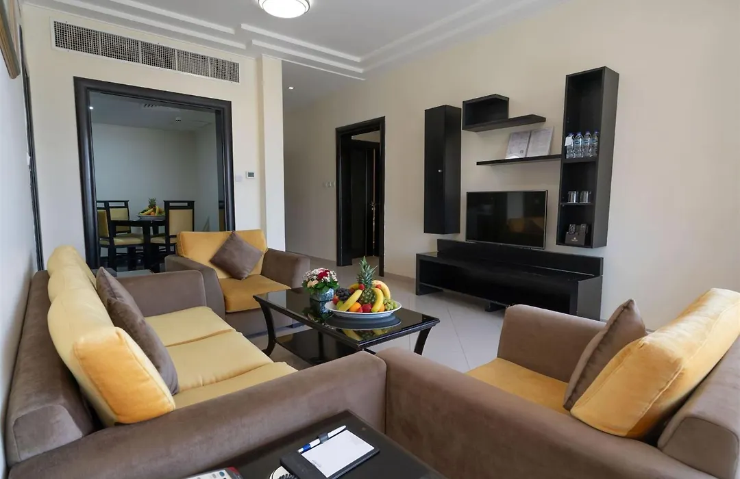 Royal Beach Hotel&Resort-1