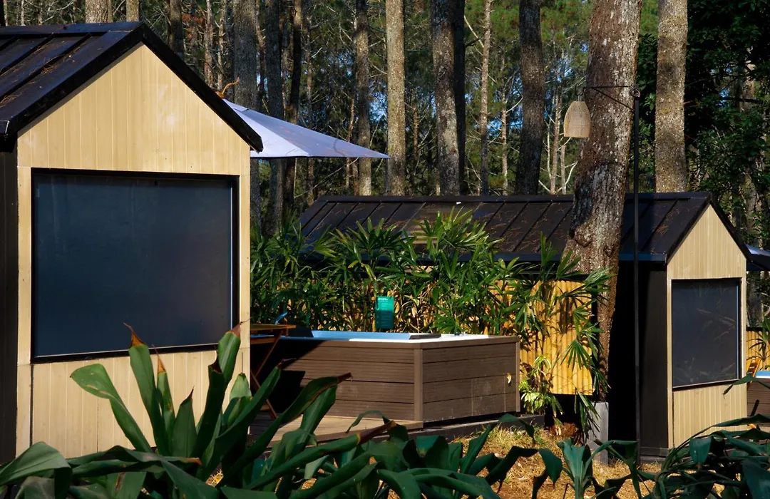 Bobocabin Cikole, Bandung-1