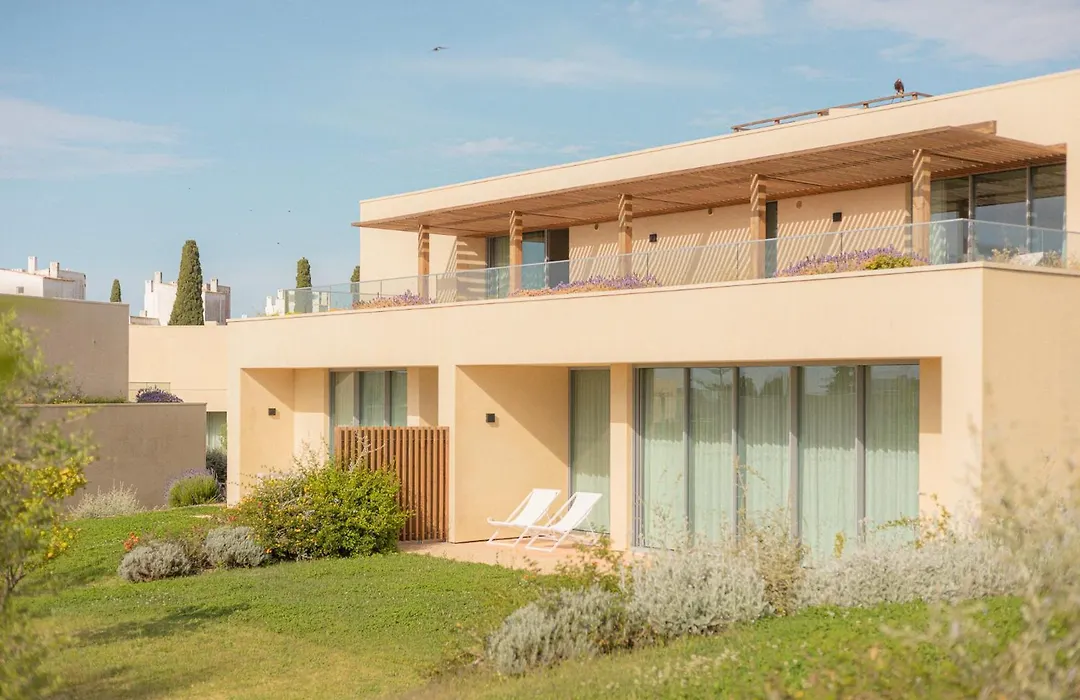 White Shell Beach Villas-1