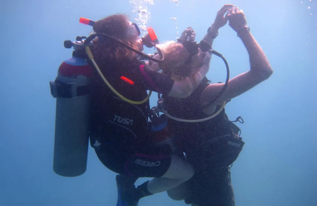 Oonas Dive Club-1