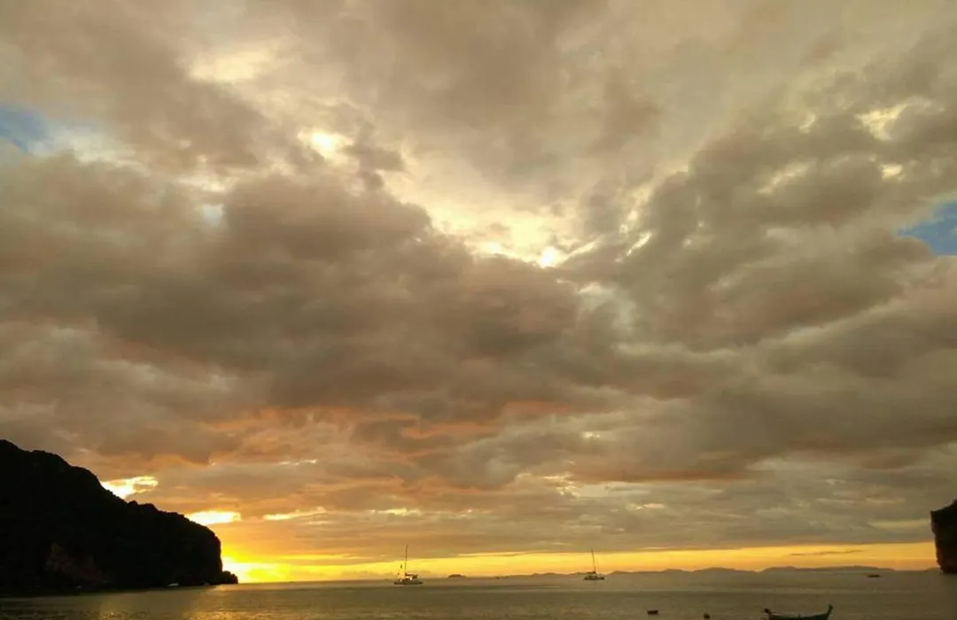 Phi Phi Sunset Bay Resort-1