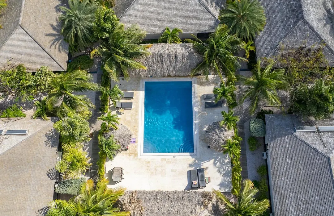Windhoek Resort Bonaire-1