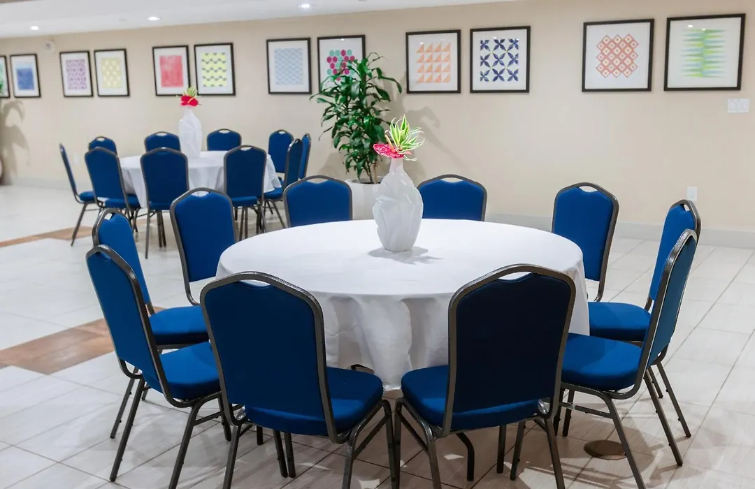 Holiday Inn Express Waikiki By Ihg-1
