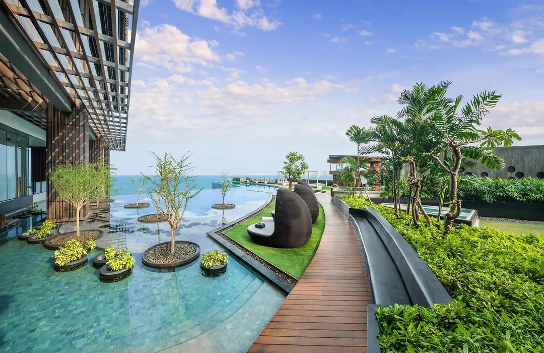 Hilton Pattaya-1