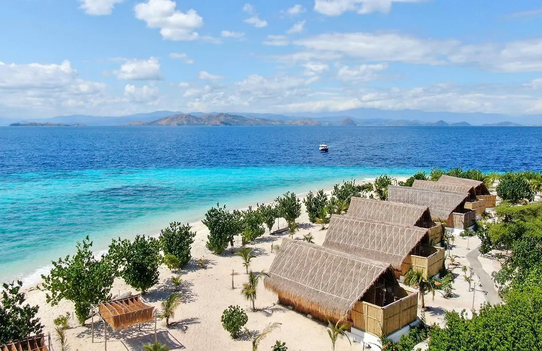 Le Pirate Island - Adults Only-1