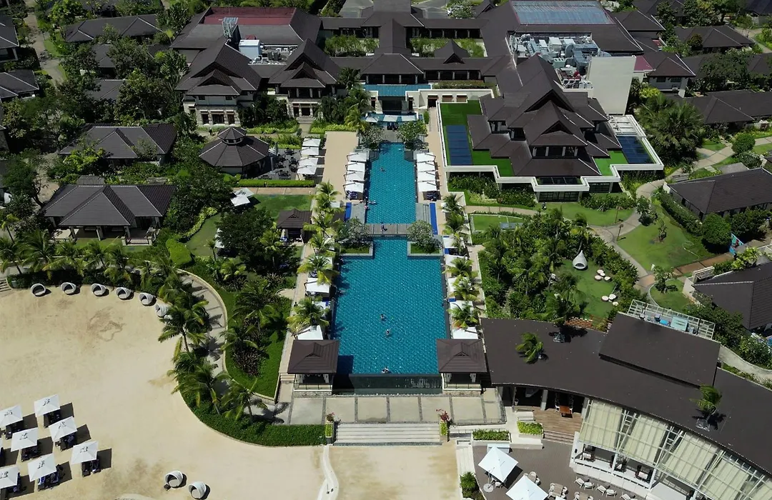 Crimson Resort And Spa - Mactan Island, Cebu-1