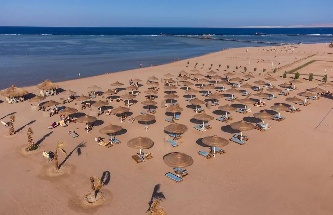 Amwaj Oyoun Resort-1