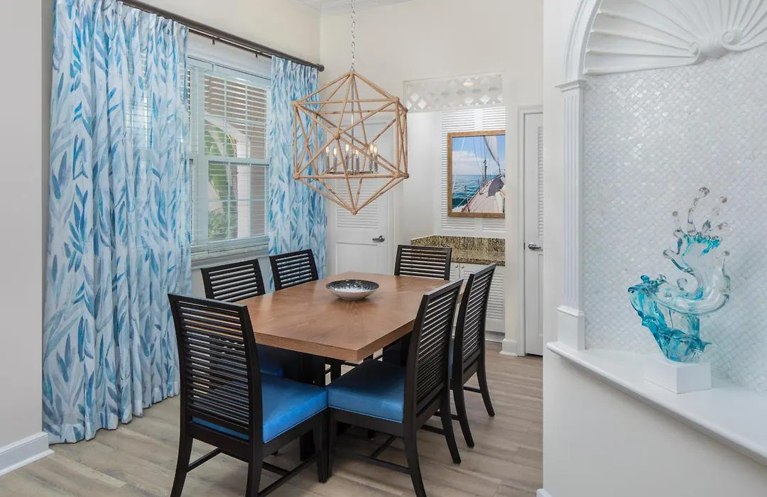 Harborside Resort & Vacation Rentals At Atlantis-1