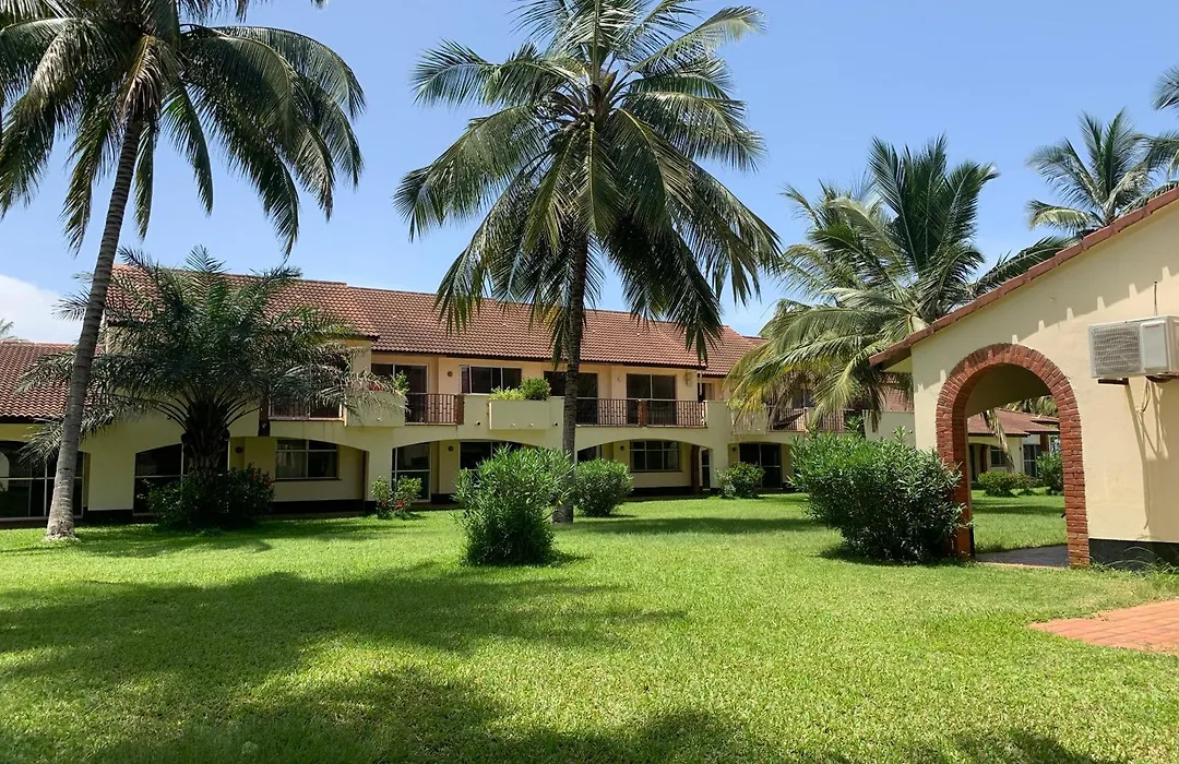 Kololi Beach Resort-1