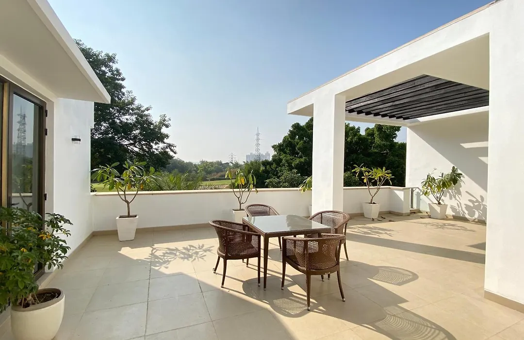 Karma Lakelands Golf Resort & Residences-1