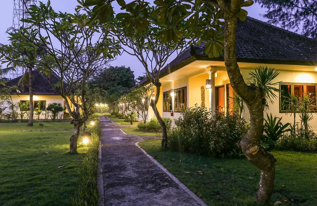 Vila Ombak-1